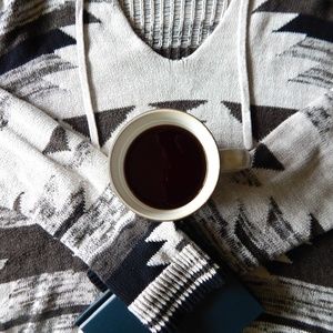 American Eagle Western/Tribal Print Sweatshirt